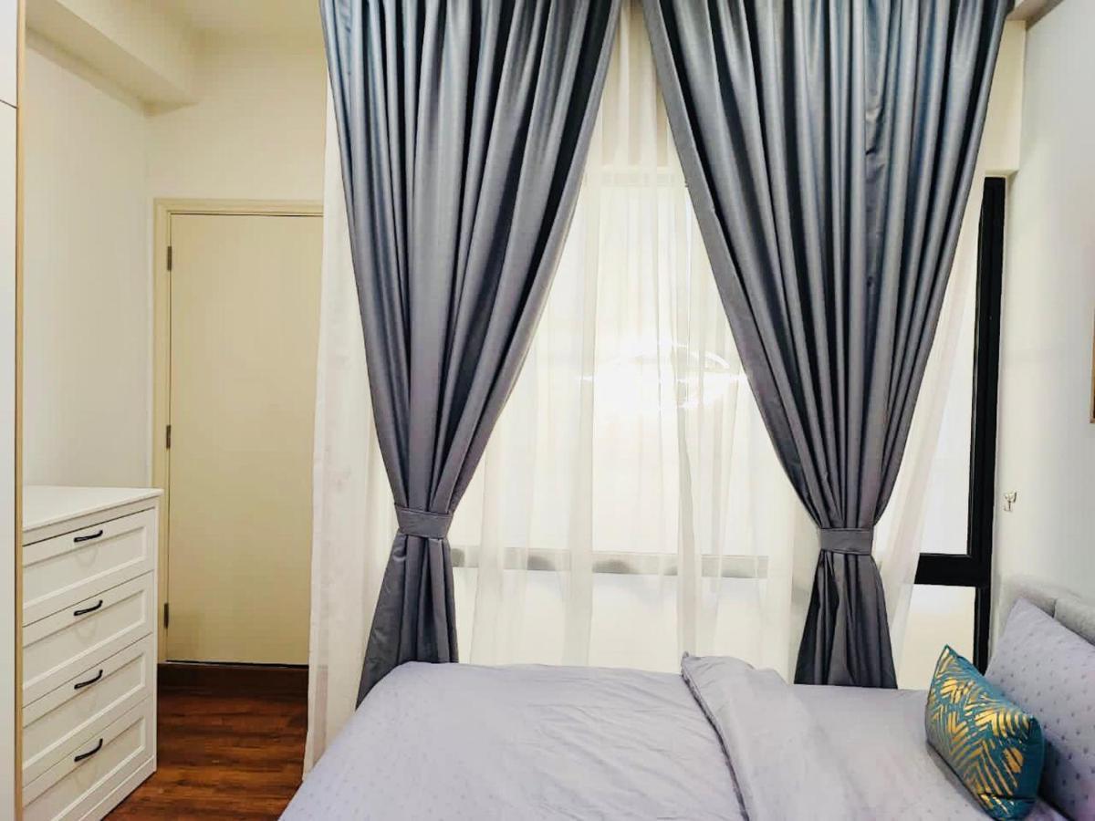 Arte Mont Kiara Host By Host Corner Suites Куала Лумпур Екстериор снимка